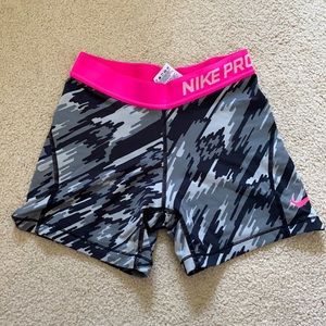 patterned nike pro spandex